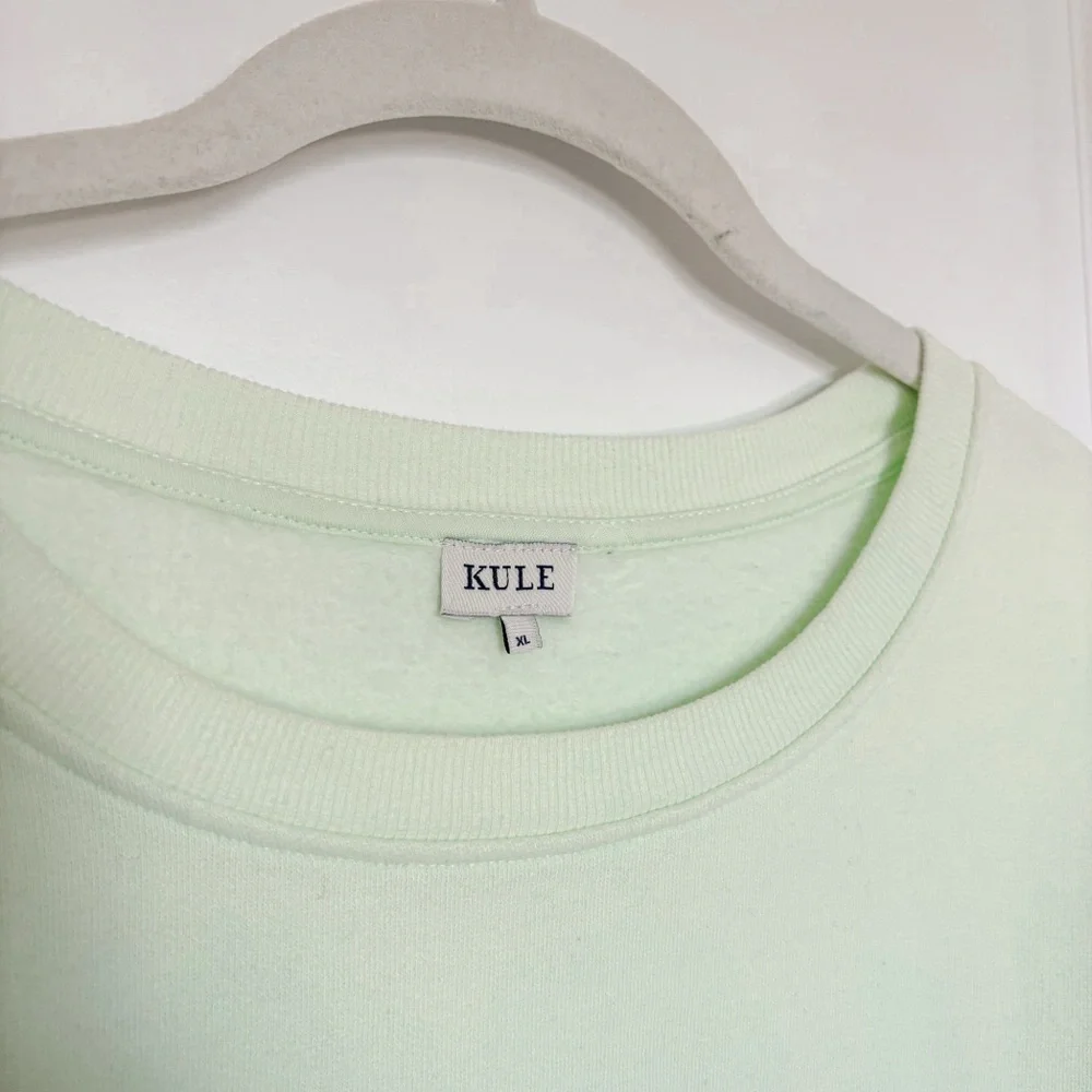 KULE Anthropologie Oversized 70s Love Sweatshirt_7